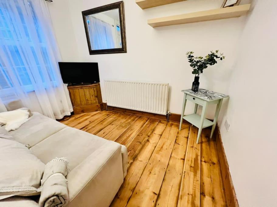 Cosy Cottage In Central Reading Free Parking & Fast Wifi Exteriör bild