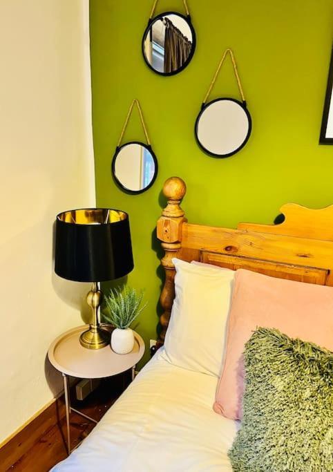 Cosy Cottage In Central Reading Free Parking & Fast Wifi Exteriör bild