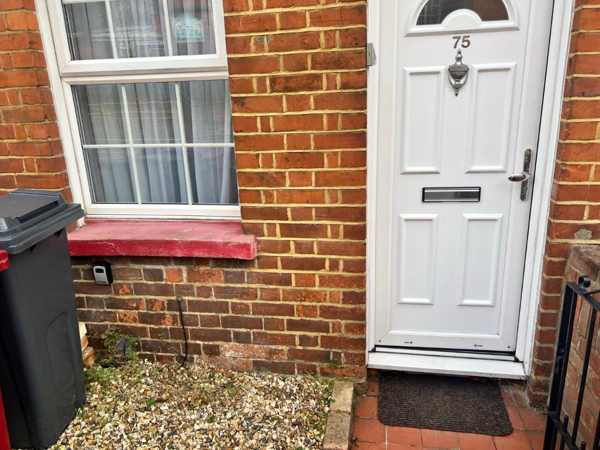 Cosy Cottage In Central Reading Free Parking & Fast Wifi Exteriör bild
